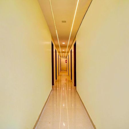 Hotel O Friendship Inn Delhi  Exterior foto
